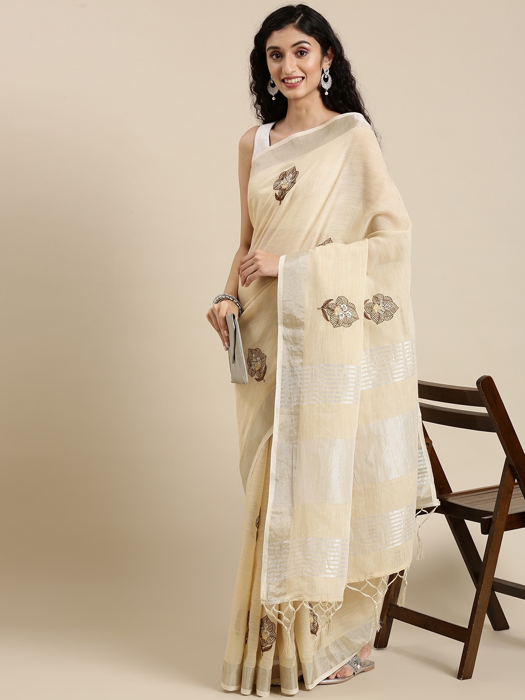 

Mitera Beige & Brown Paisley Pure Linen Chettinad Saree