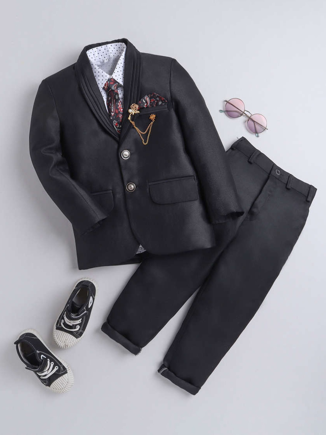 

DKGF FASHION Boys Black Solid Single Breasted 4 Piece Suit