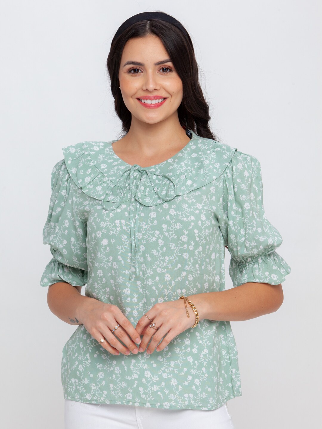 

Zink London Green Floral Print Roll-Up Sleeves Top
