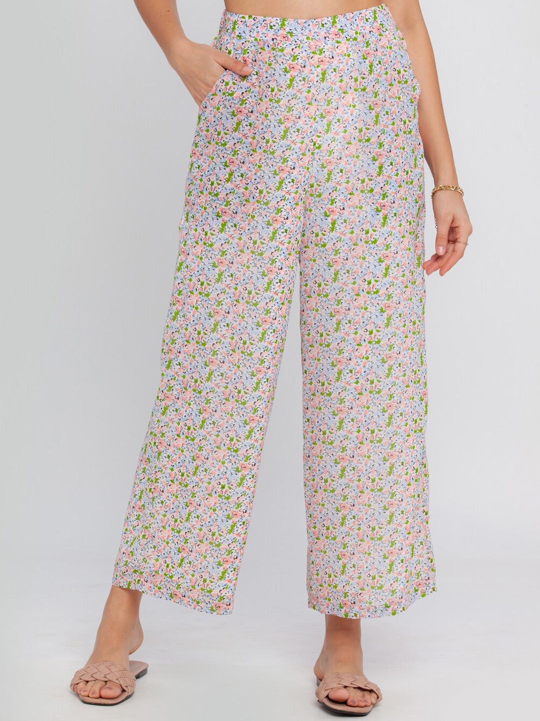 

Zink London Women Blue Floral Printed High-Rise Trousers