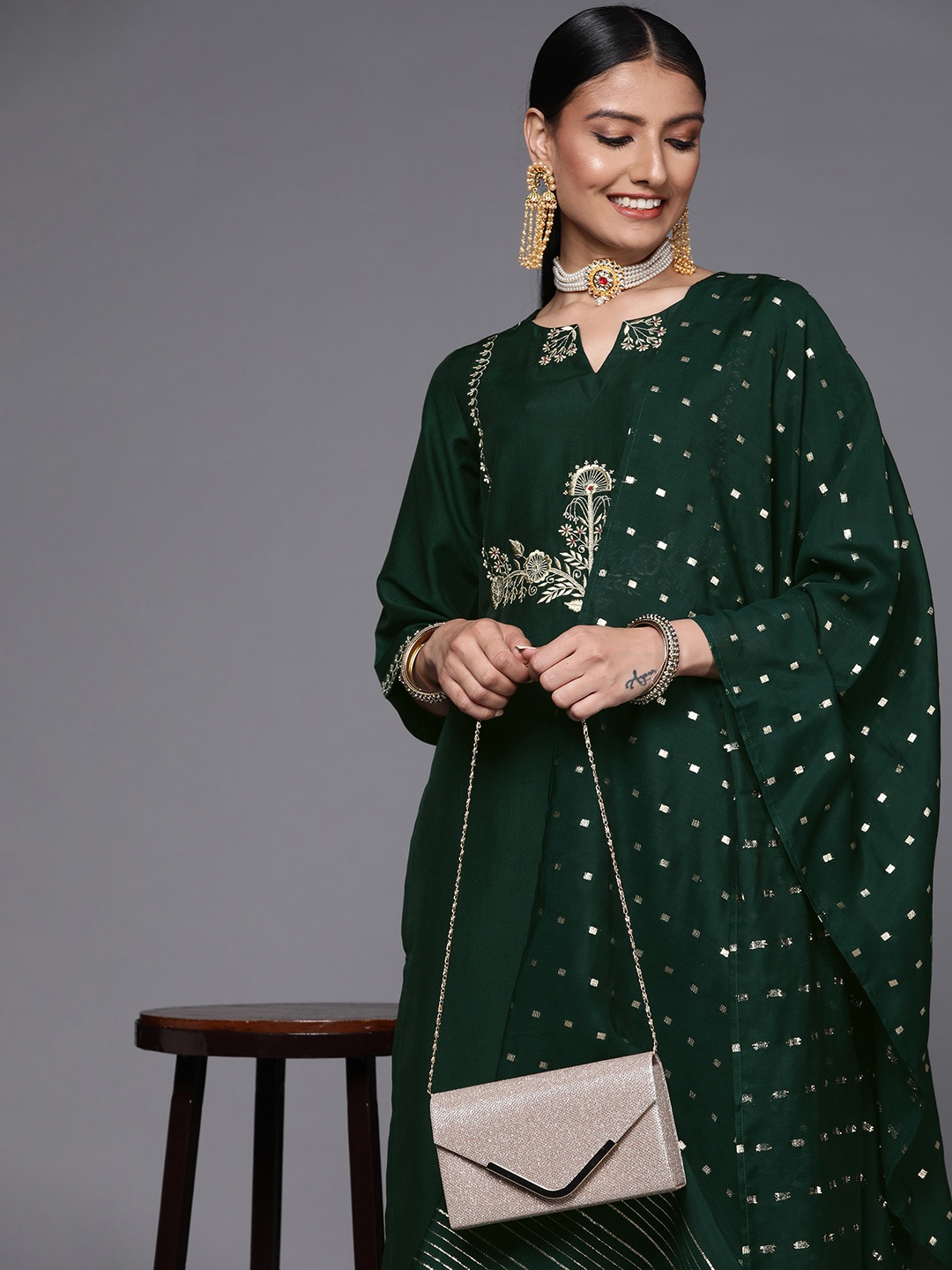 

Libas Women Green Floral Embroidered Kurta with Trousers & With Dupatta