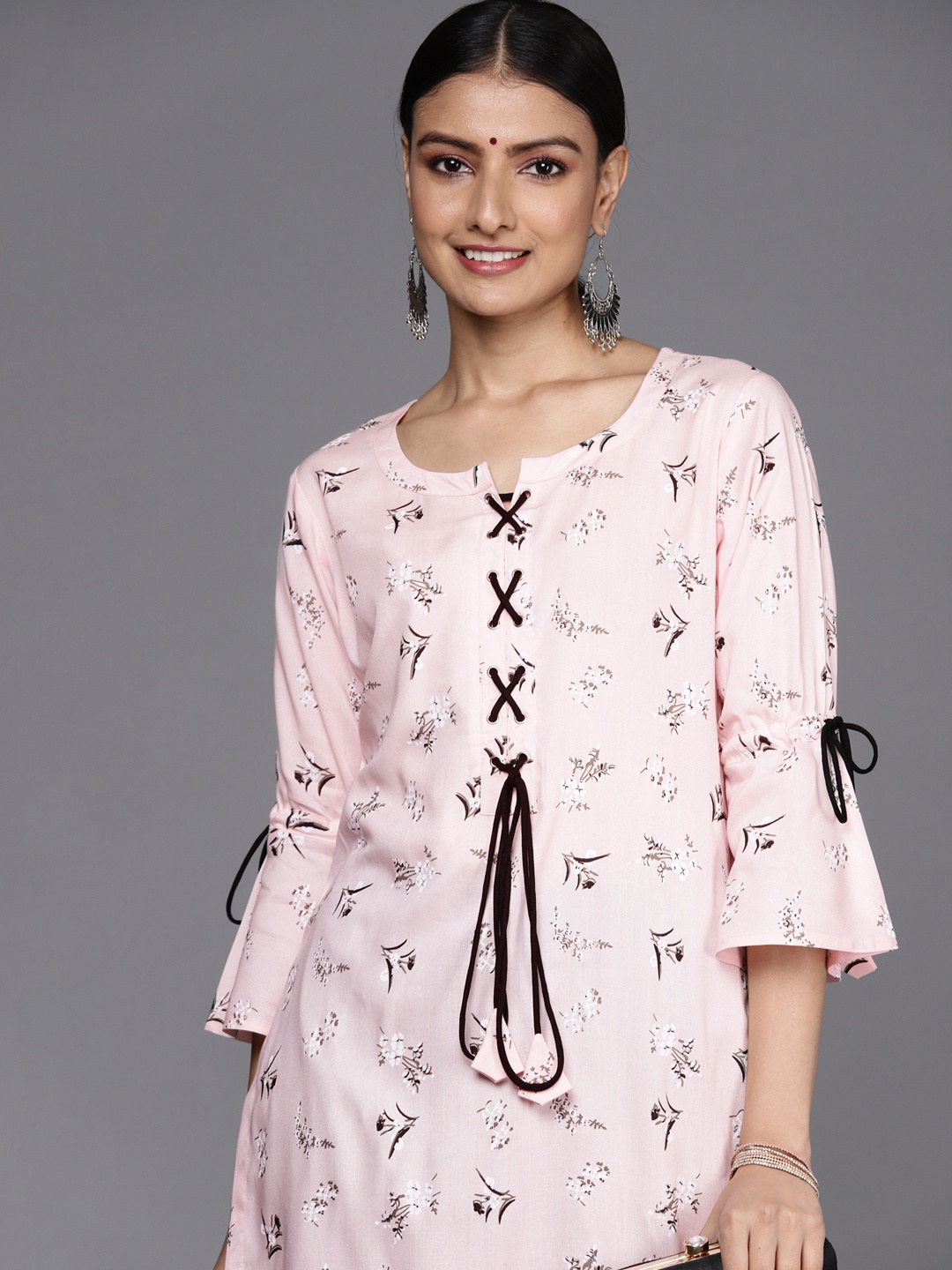 

Libas Women Pink & Black Floral Printed Pure Cotton Lace-Up Detail Kurta