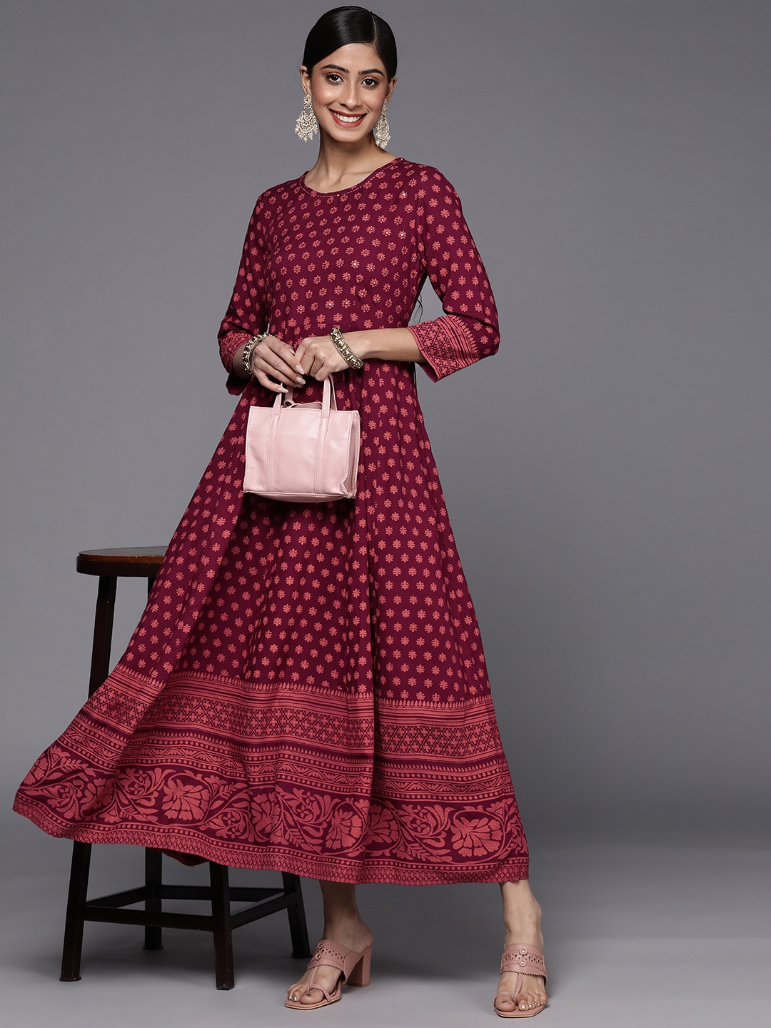 

Libas Women Maroon & Peach-Coloured Ethnic Motifs Ethnic Maxi Dress