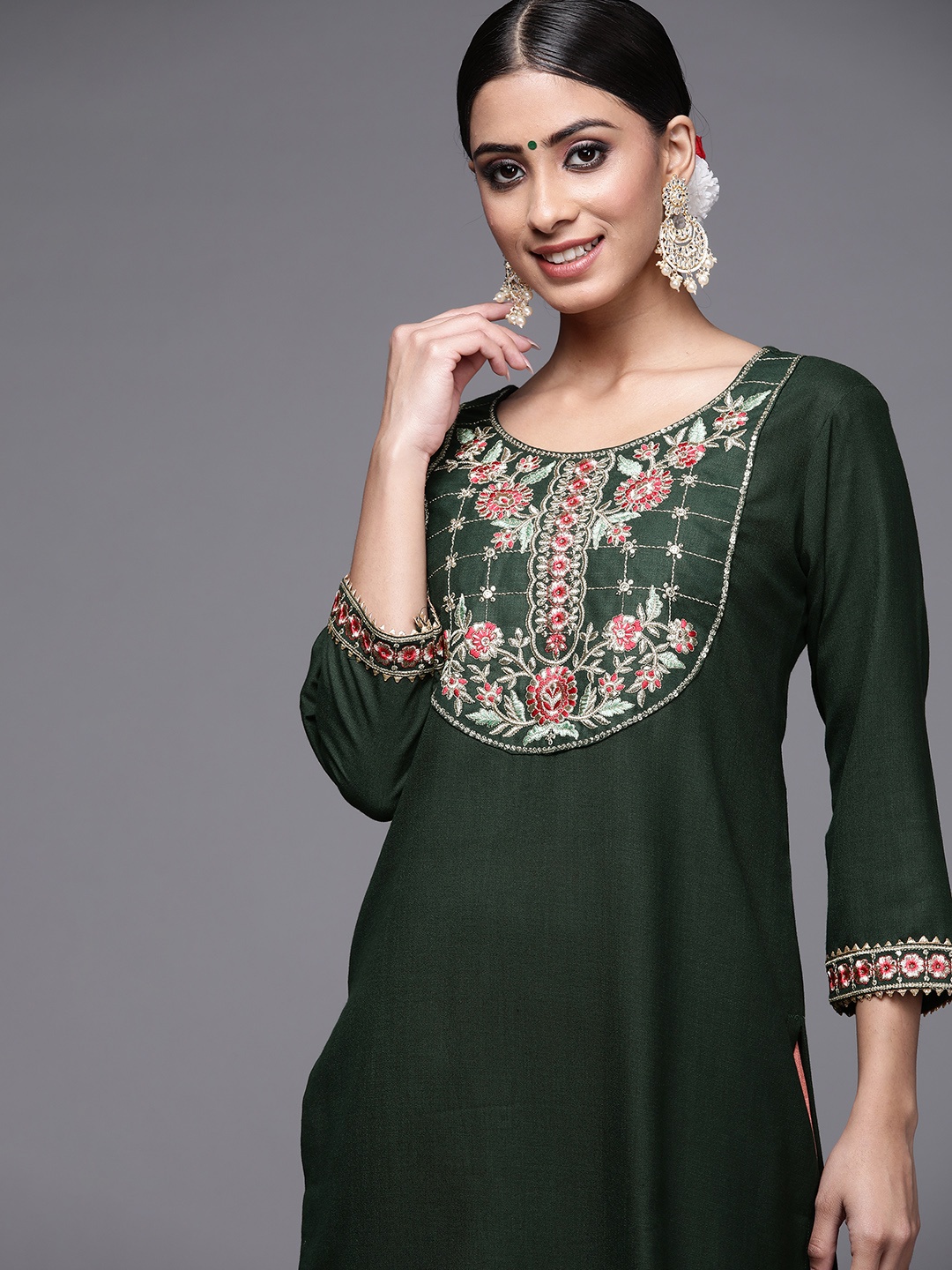 

Indo Era Women Green Ethnic Motifs Yoke Design Kurta