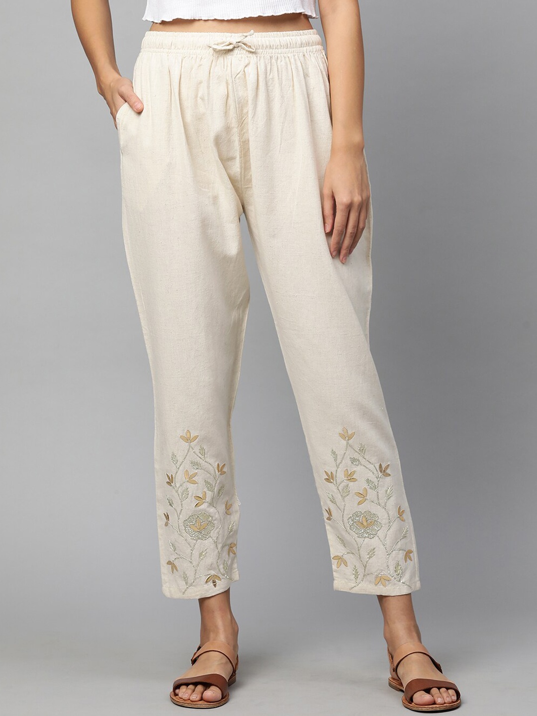 

FASHOR Women Off White Comfort Pleated Trousers