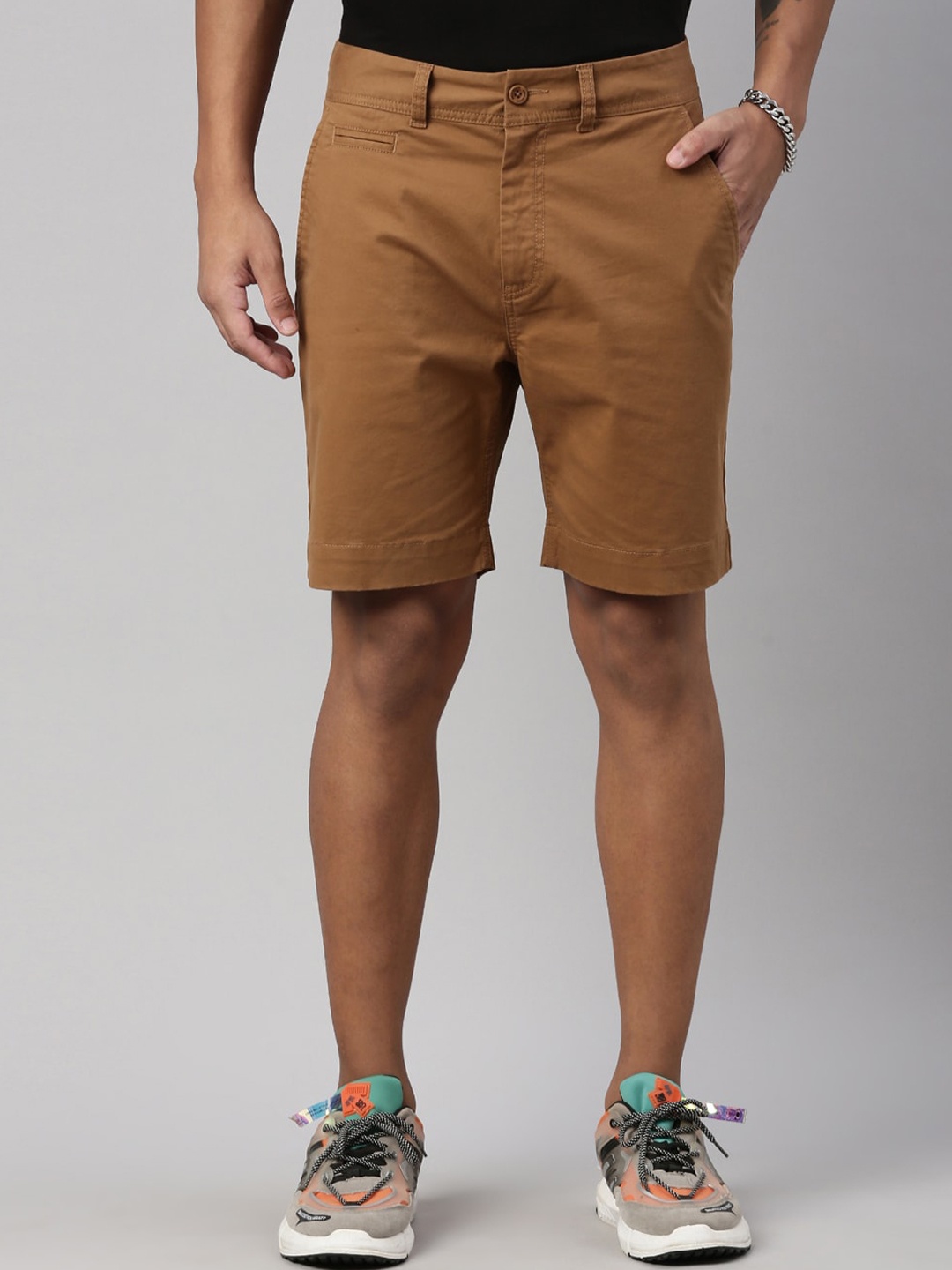 

Breakbounce Men Camel Brown Slim Fit Shorts