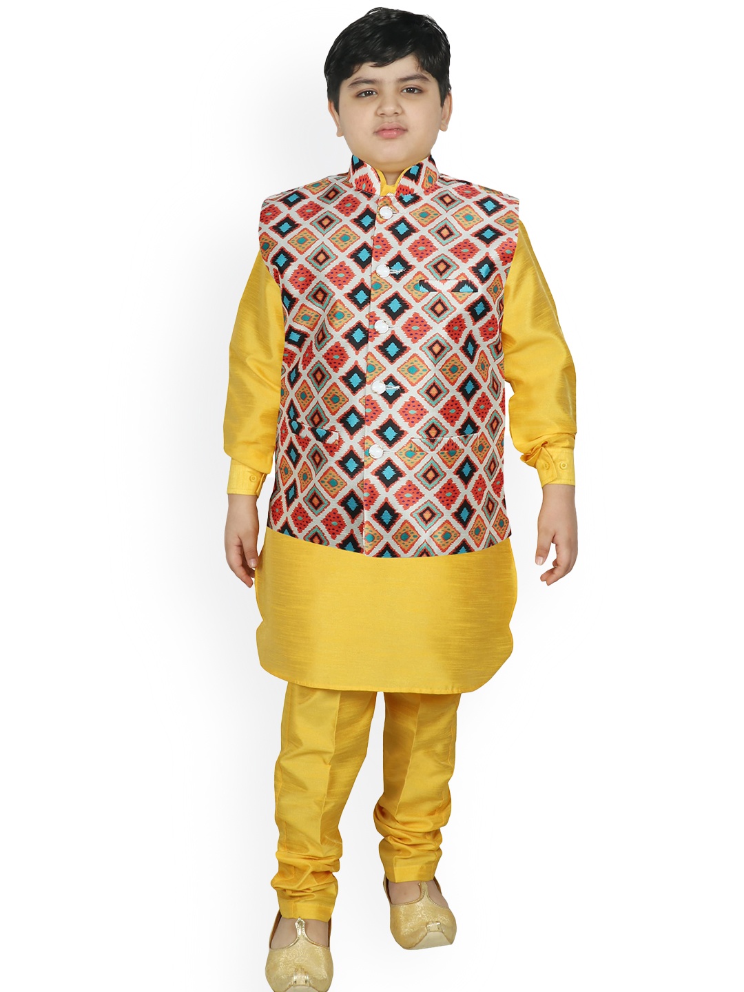 

SG YUVRAJ Boys Cream-Coloured Printed Raw Silk Kurta with Churidar
