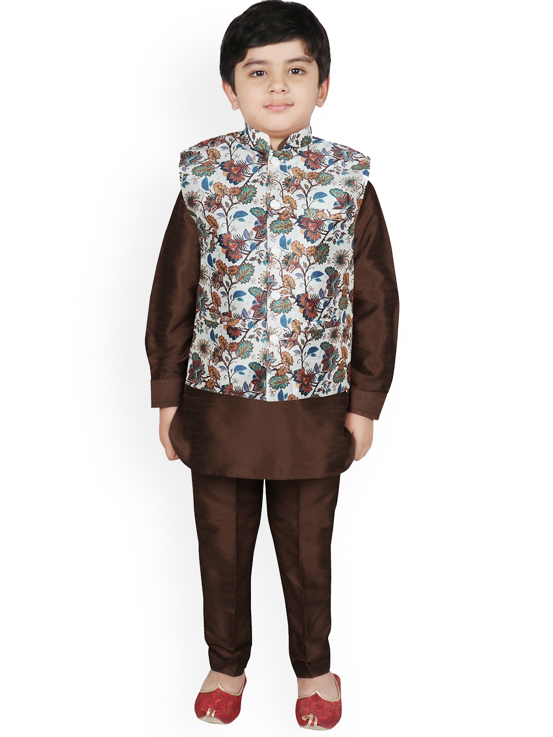 

SG YUVRAJ Boys White Floral Layered Raw Silk Kurti with Pyjamas