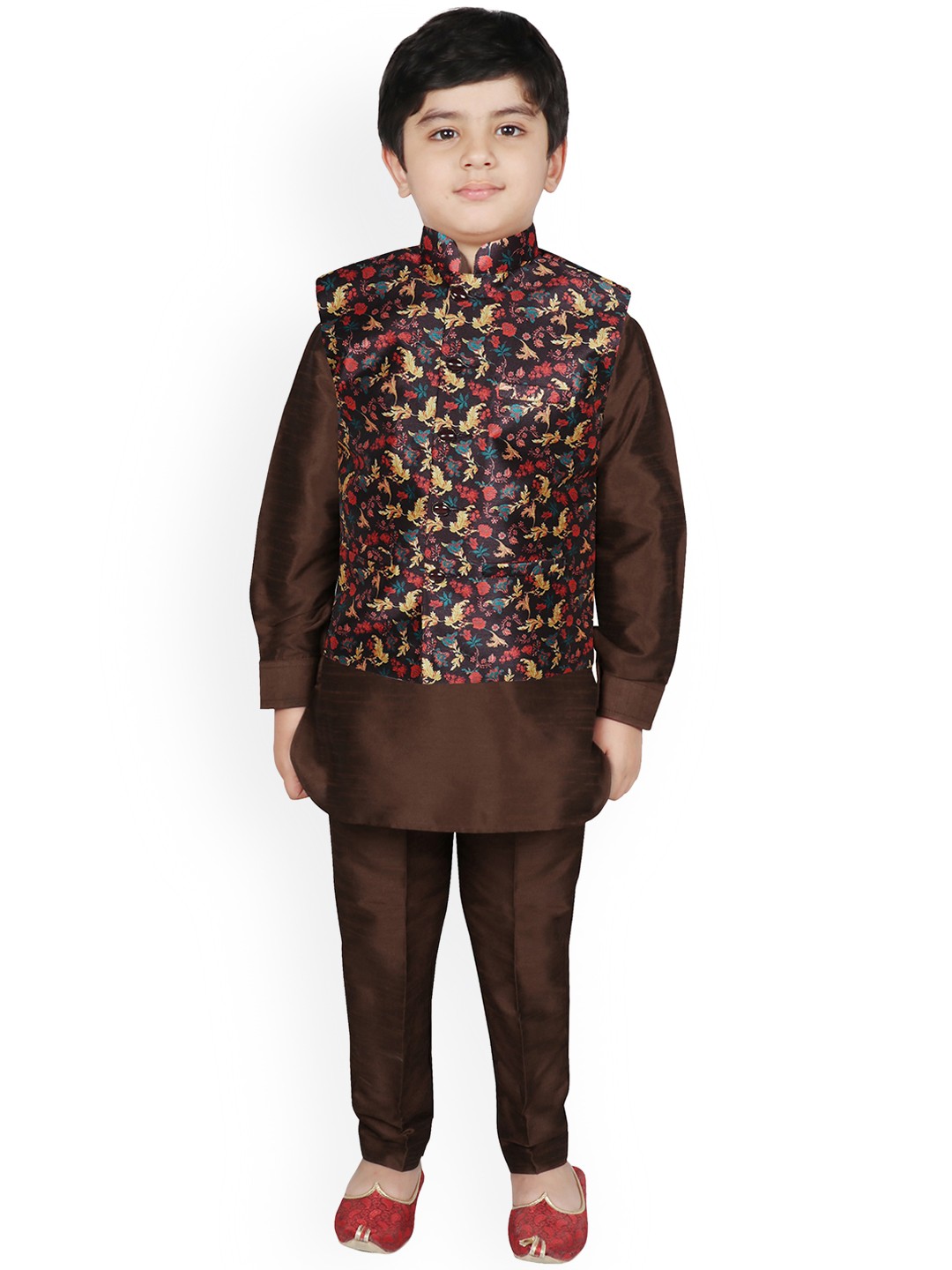 

SG YUVRAJ Boys Black Floral Raw Silk Kurti with Pyjamas