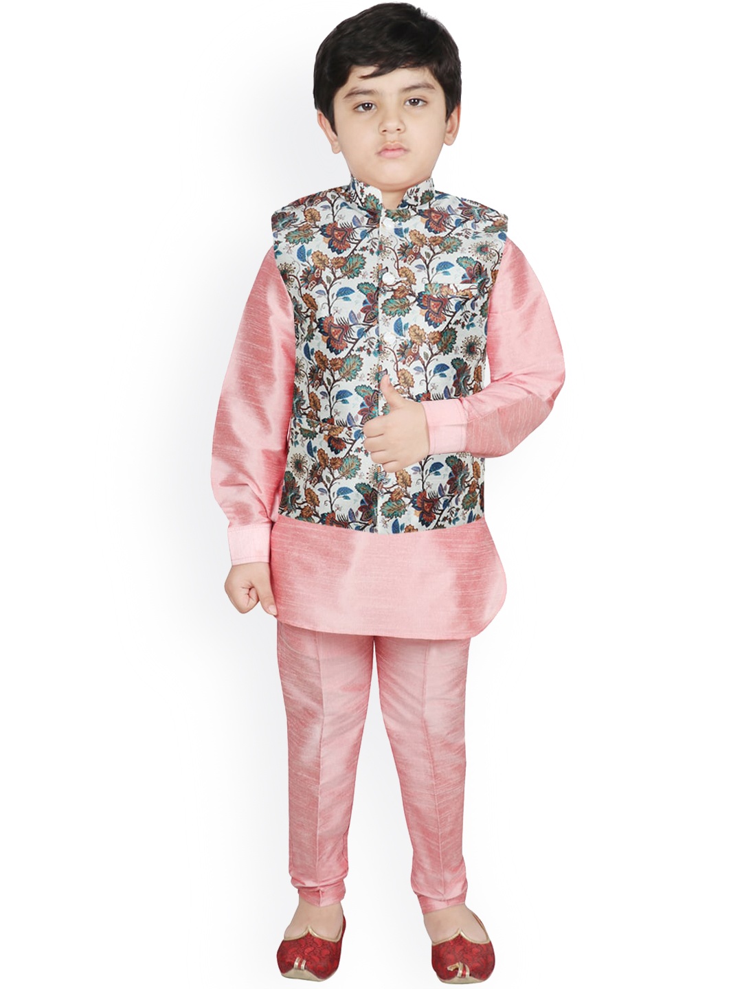 

SG YUVRAJ Boys White Layered Raw Silk Kurta with Trousers