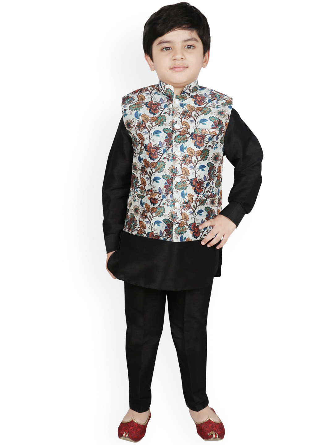 

SG YUVRAJ Boys White Floral Layered Raw Silk Kurti with Pyjamas