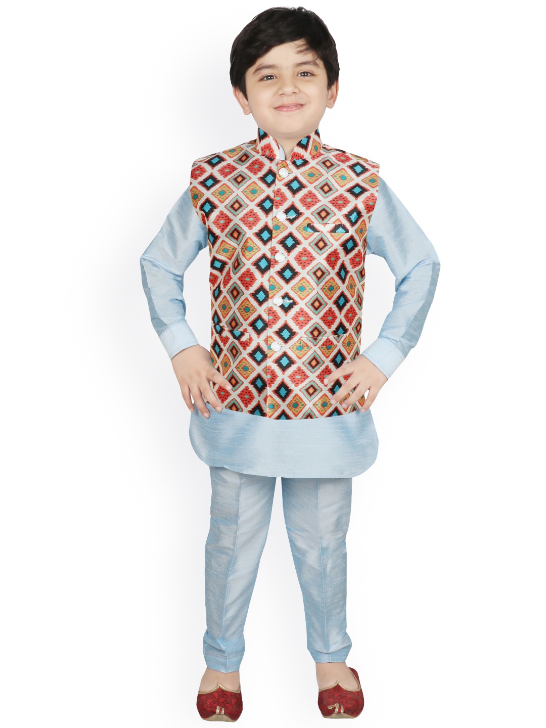 

SG YUVRAJ Boys Cream-Coloured Colourblocked Layered Raw Silk Kurta with Trousers