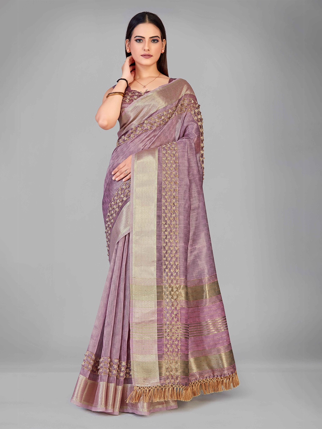

MANOHARI Purple & Gold-Toned Woven Design Zari Silk Blend Saree