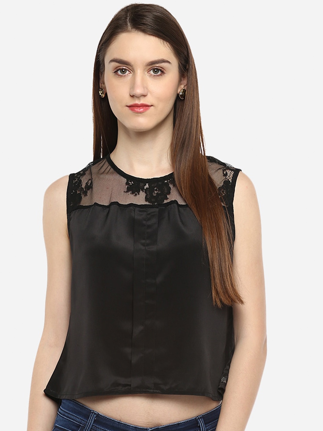 

Porsorte Black Crepe Crop Top