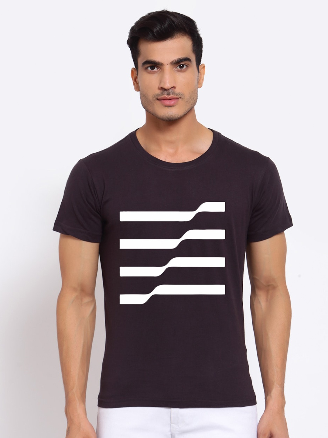 

FERANOID Men Grey Printed Bio Finish Applique T-shirt