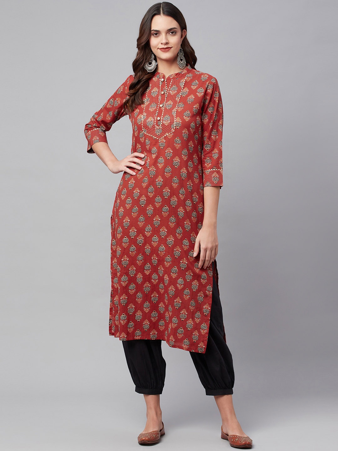 

Divena Women Red Ethnic Motifs Printed Gotta Patti Kurta