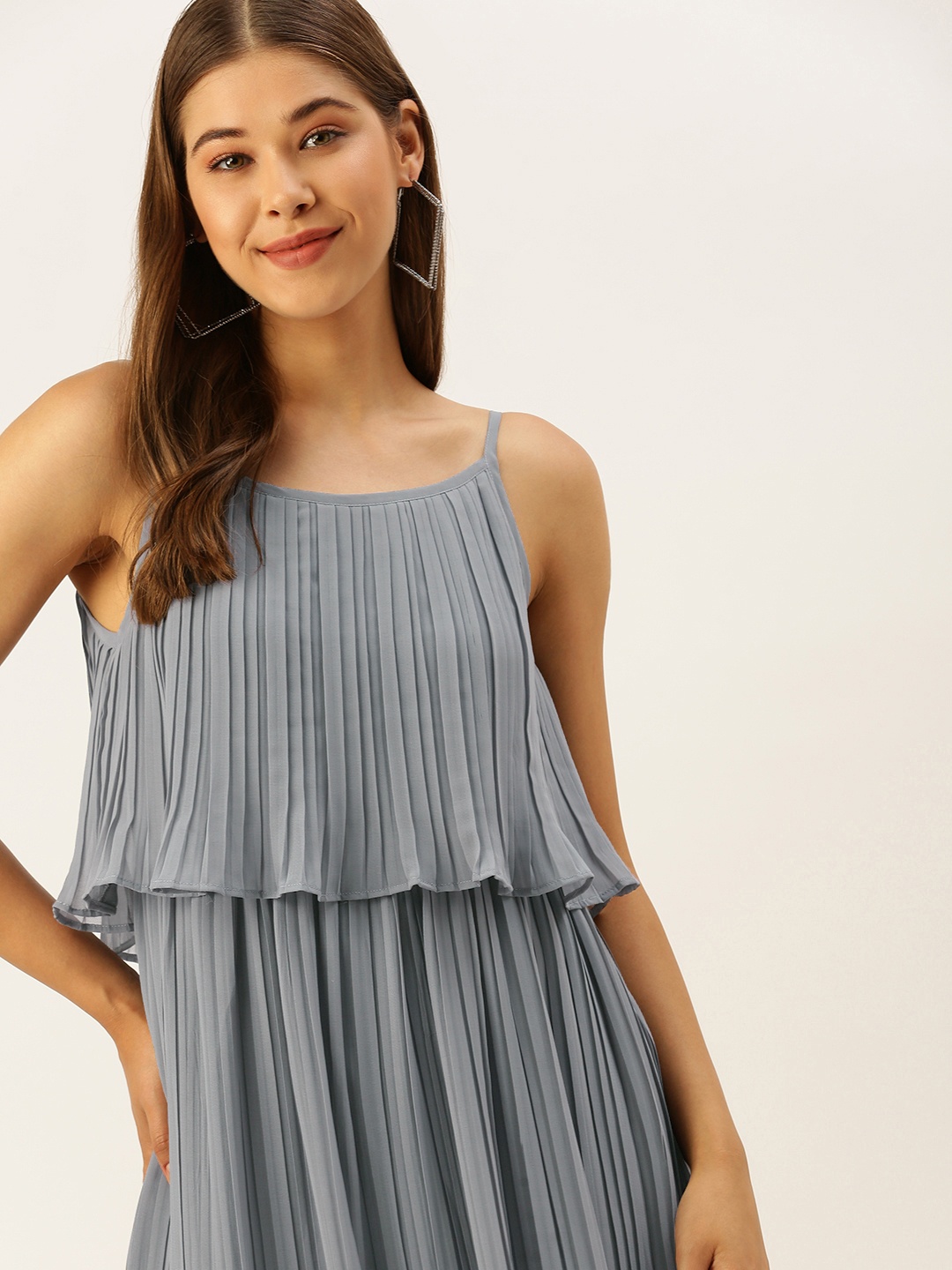

MELOSO Grey Accordion Pleated Layered Georgette A-Line Dress
