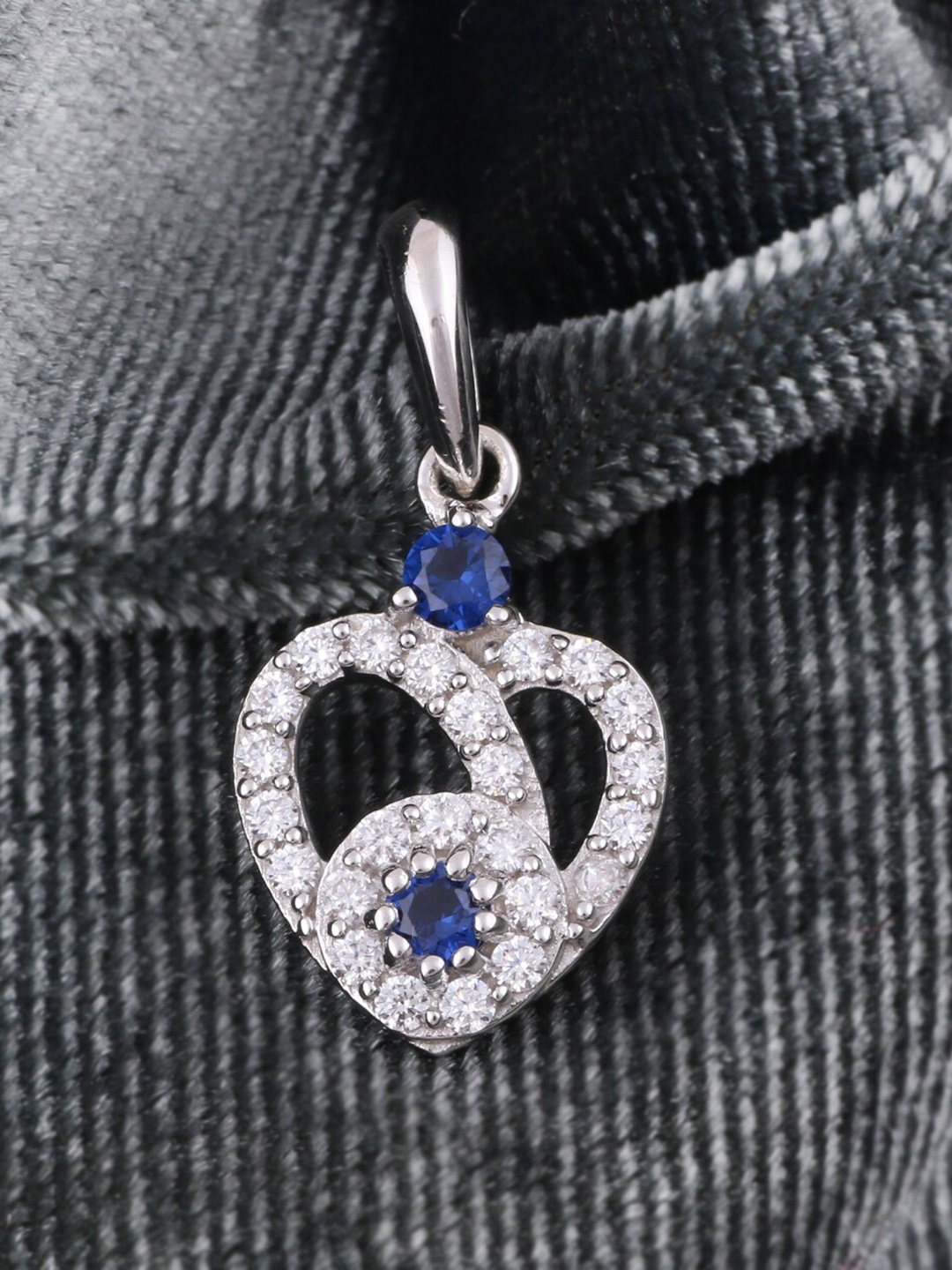 

Silgo Sterling Silver Cubic Zirconia Heart Pendant