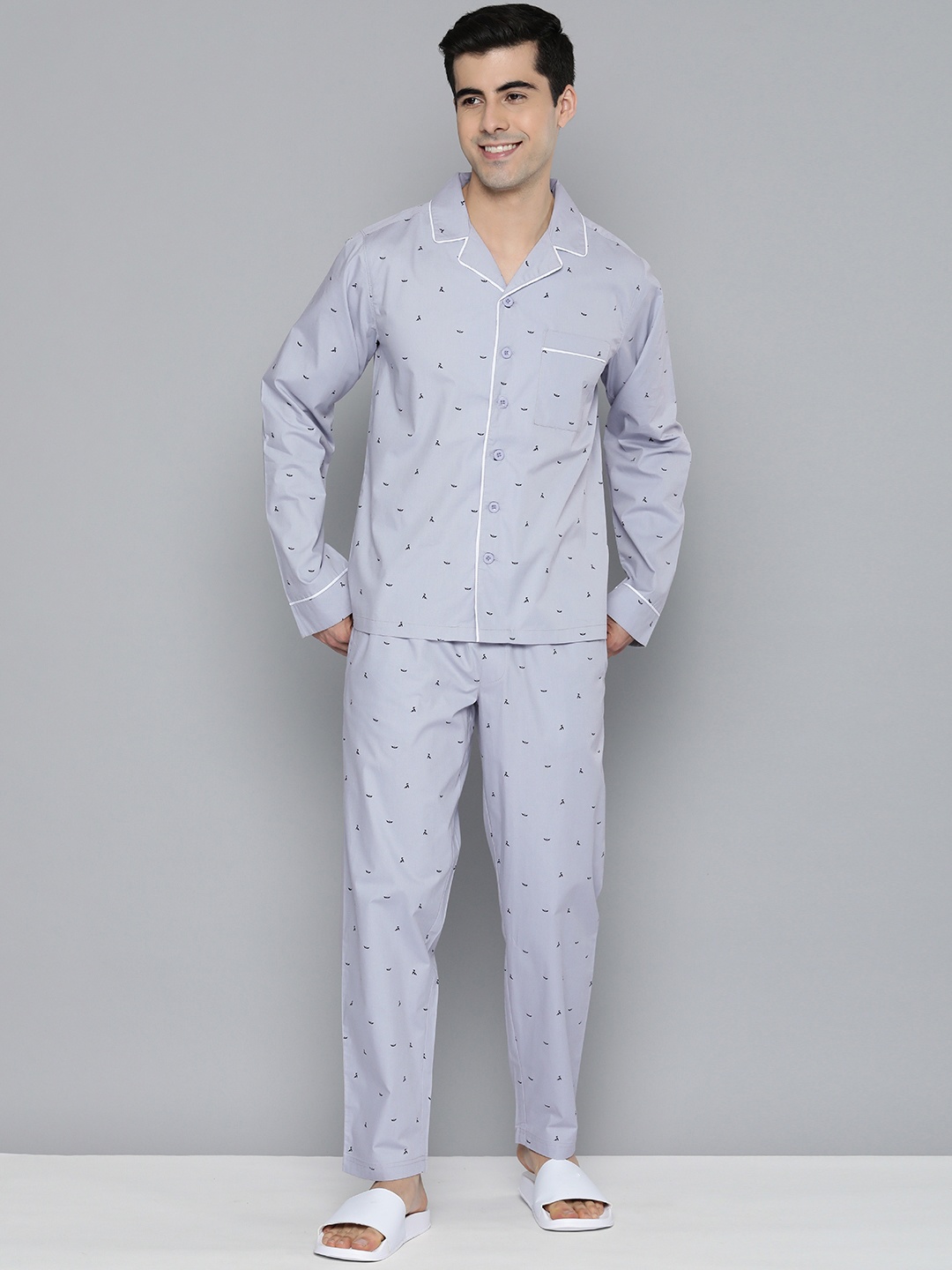 

Mast & Harbour Men Grey Abstract Printed Casual Night suit