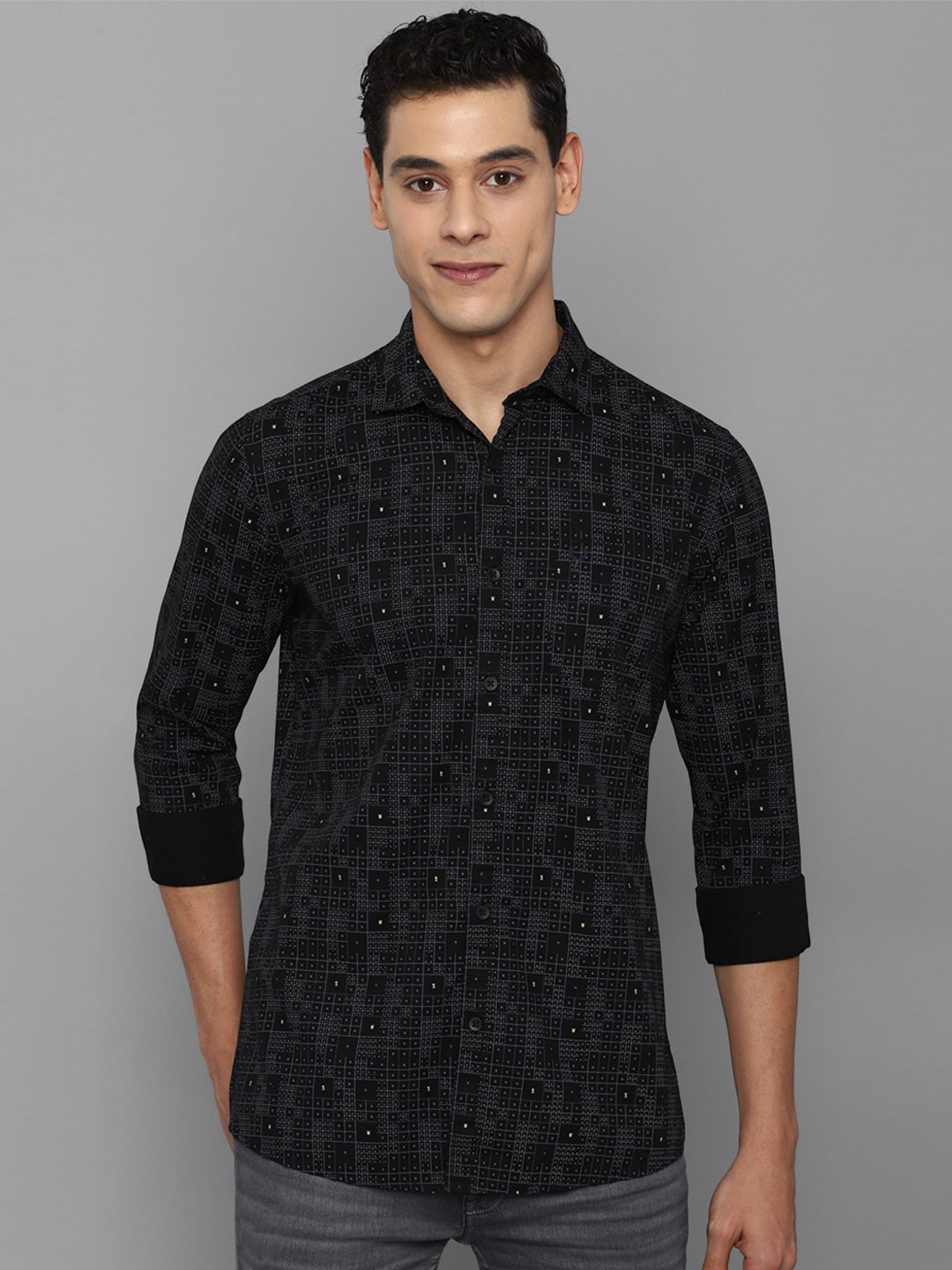 

Allen Solly Sport Men Black Printed Casual Shirt