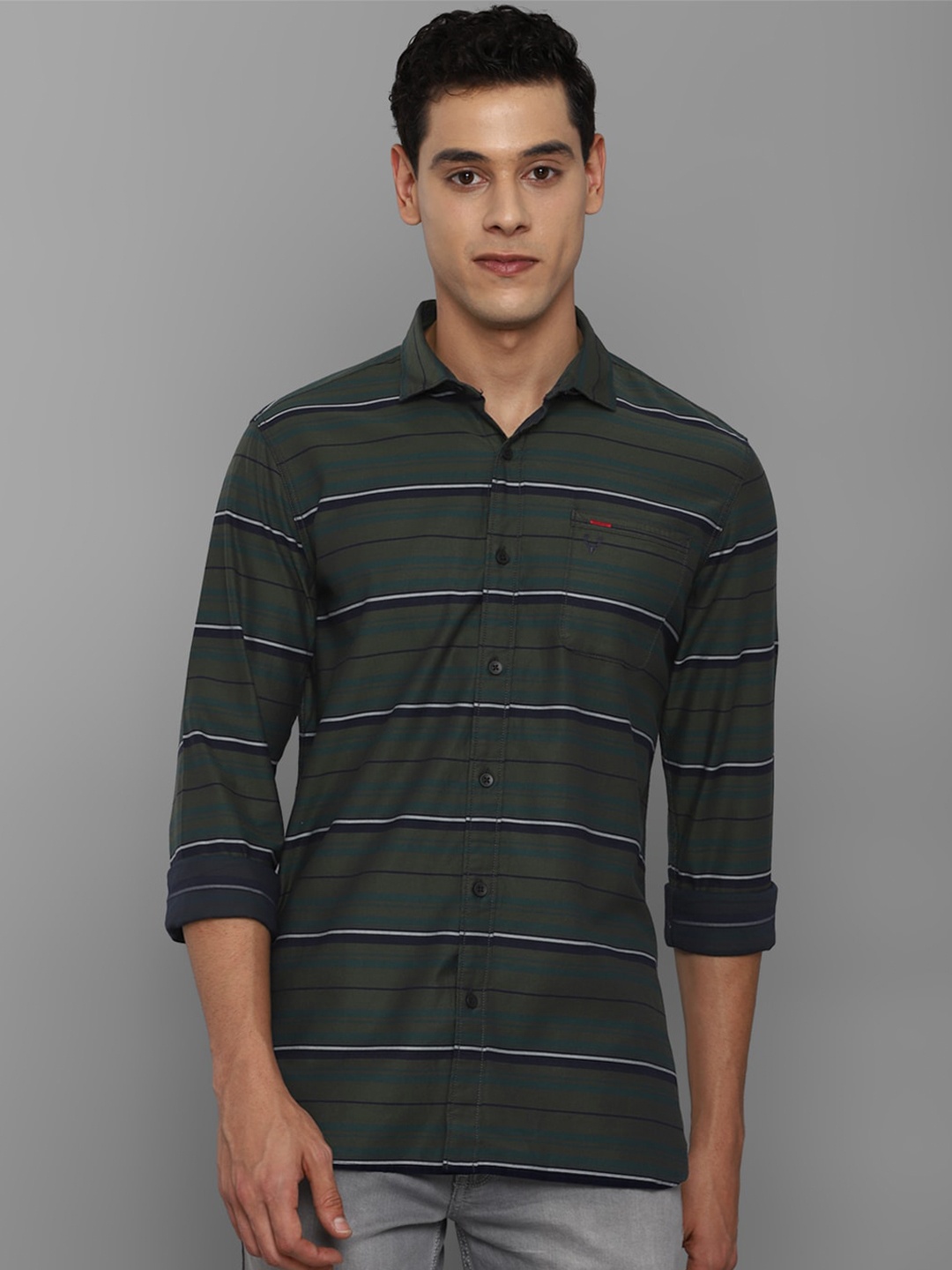 

Allen Solly Sport Men Green Horizontal Stripes Striped Casual Shirt