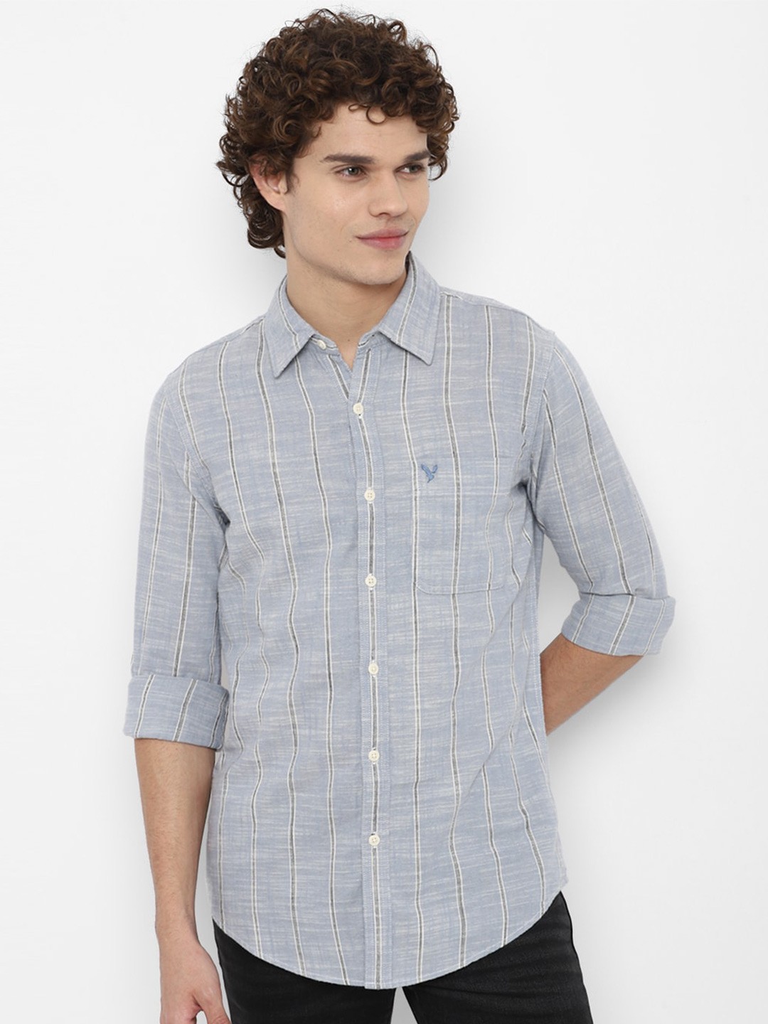 

AMERICAN EAGLE OUTFITTERS Men Blue Slim Fit Checked Casual Shirt