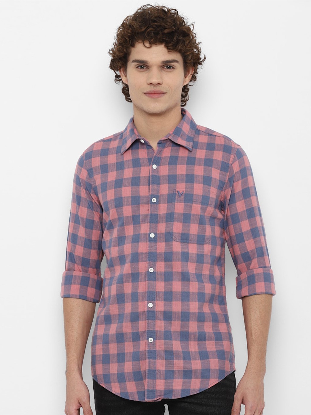 

AMERICAN EAGLE OUTFITTERS Men Pink Slim Fit Checked Casual Shirt