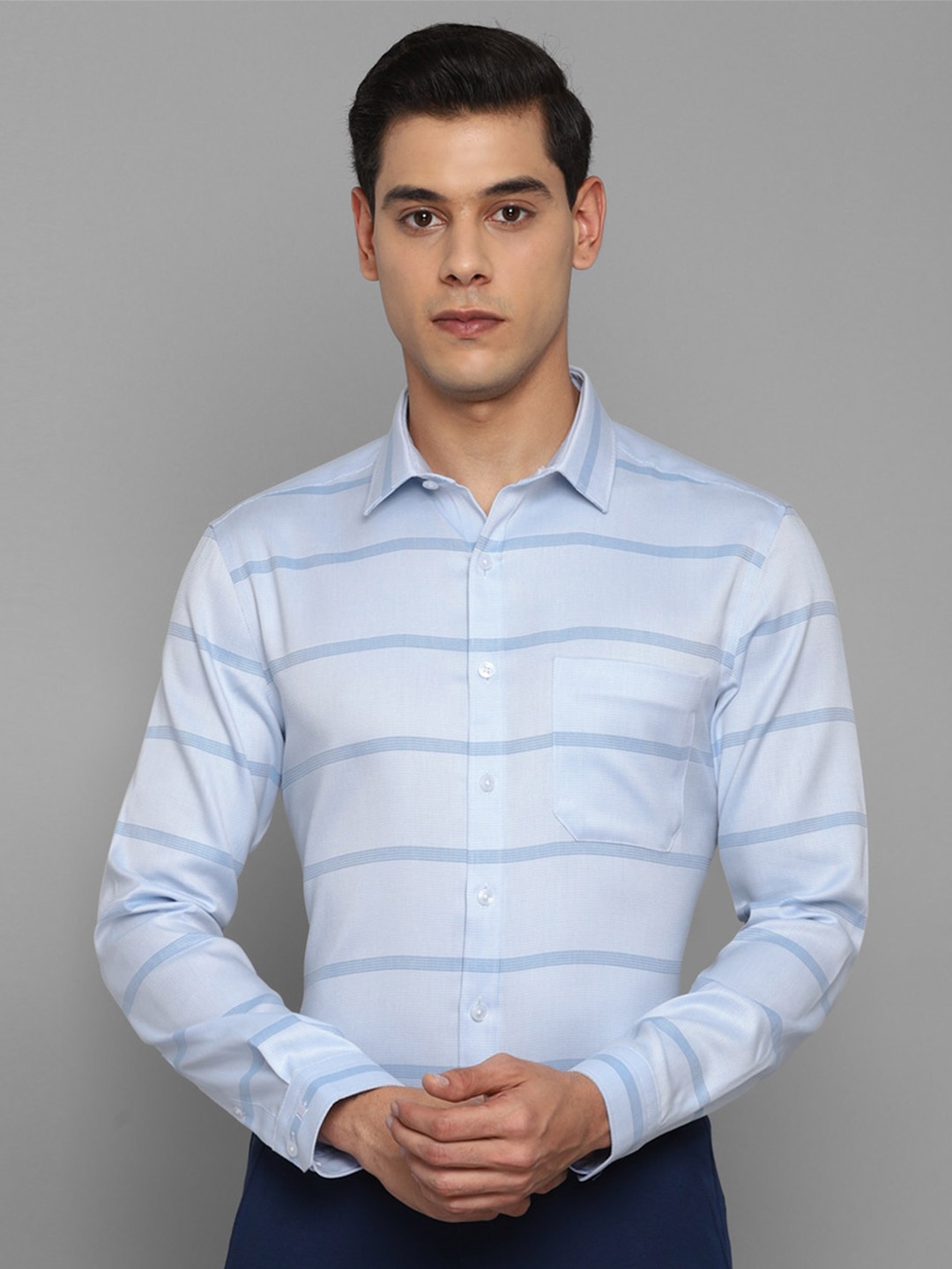 

Louis Philippe Men Blue Slim Fit Horizontal Stripes Striped Formal Shirt