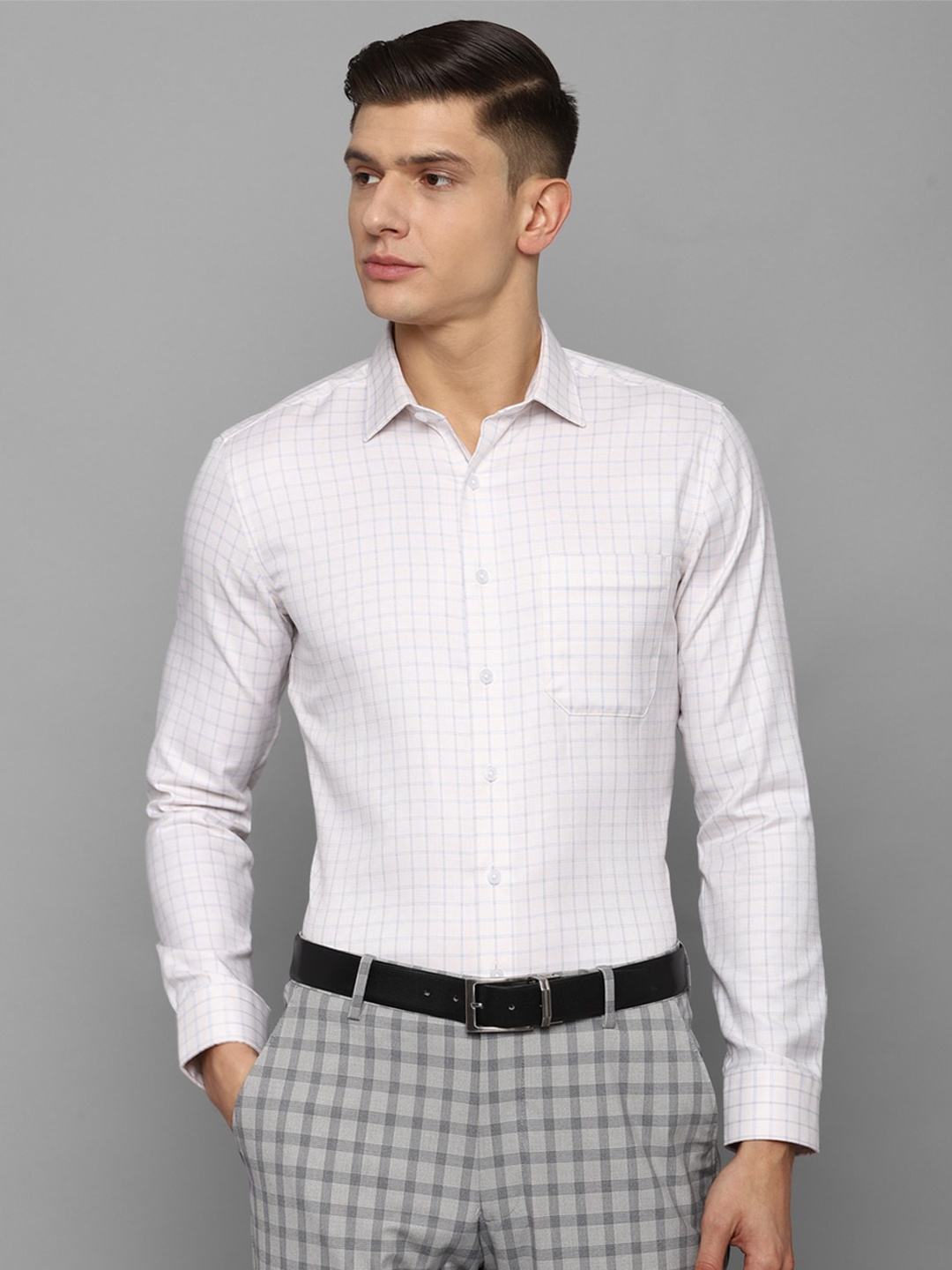 

Louis Philippe Men White Slim Fit Grid Tattersall Checks Checked Formal Shirt