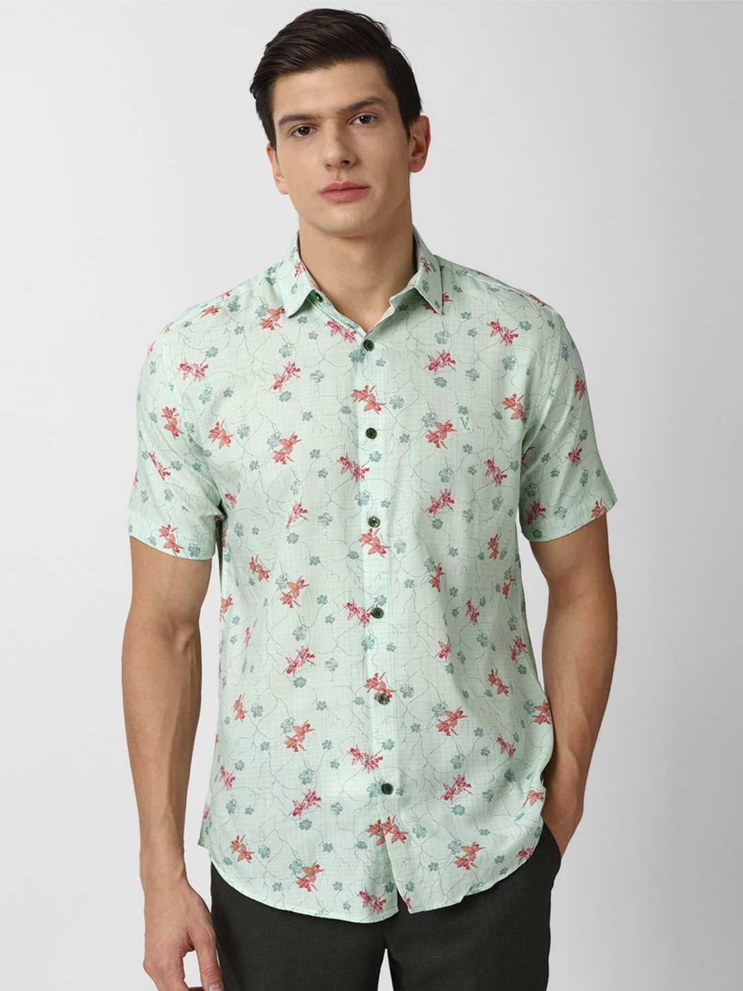 

V Dot Men Green Slim Fit Printed Casual Shirt