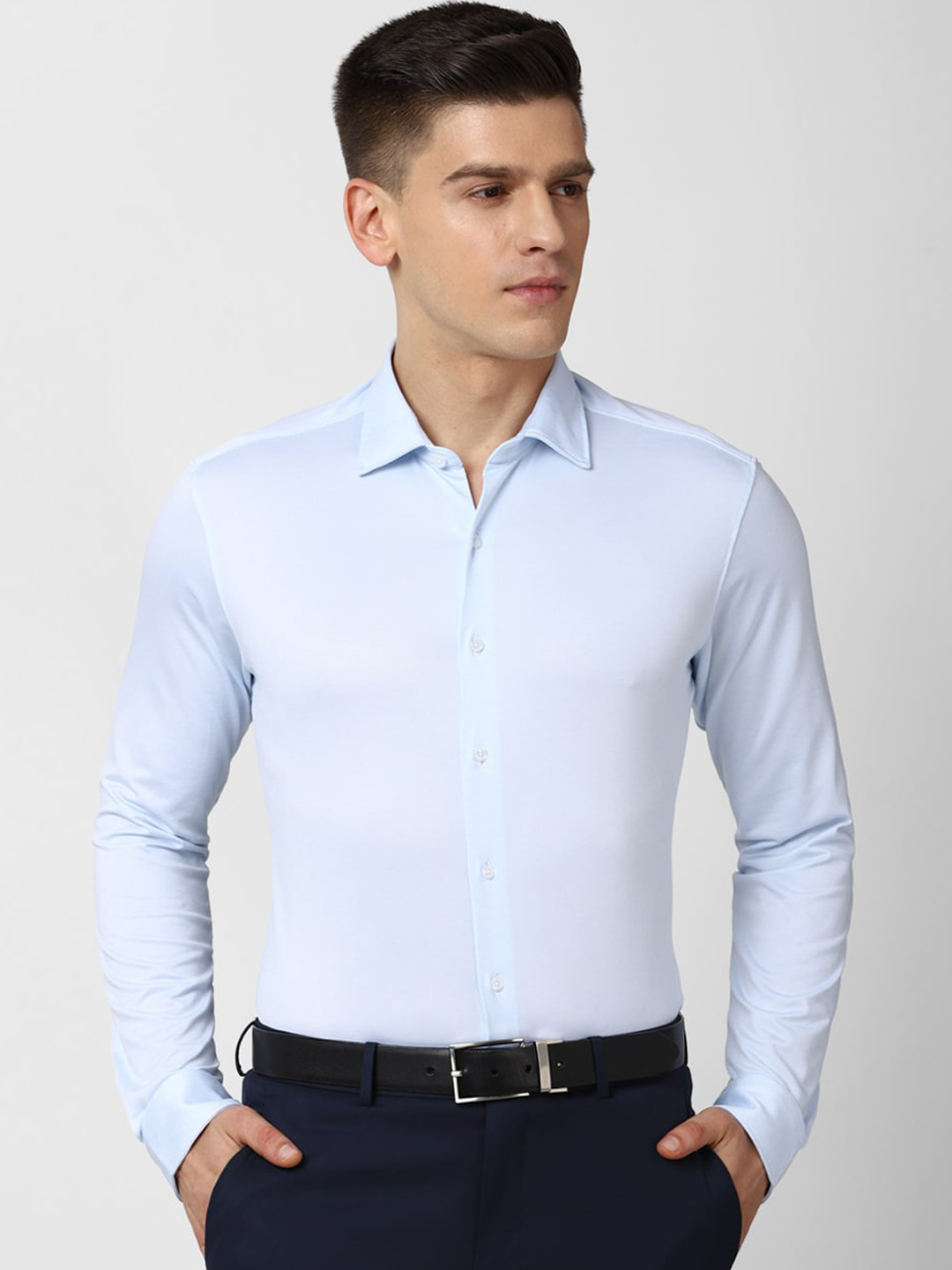 

Van Heusen Men Blue Slim Fit Formal Shirt