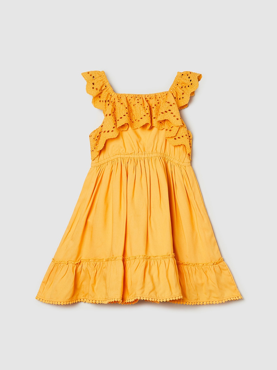 

max Yellow Dress