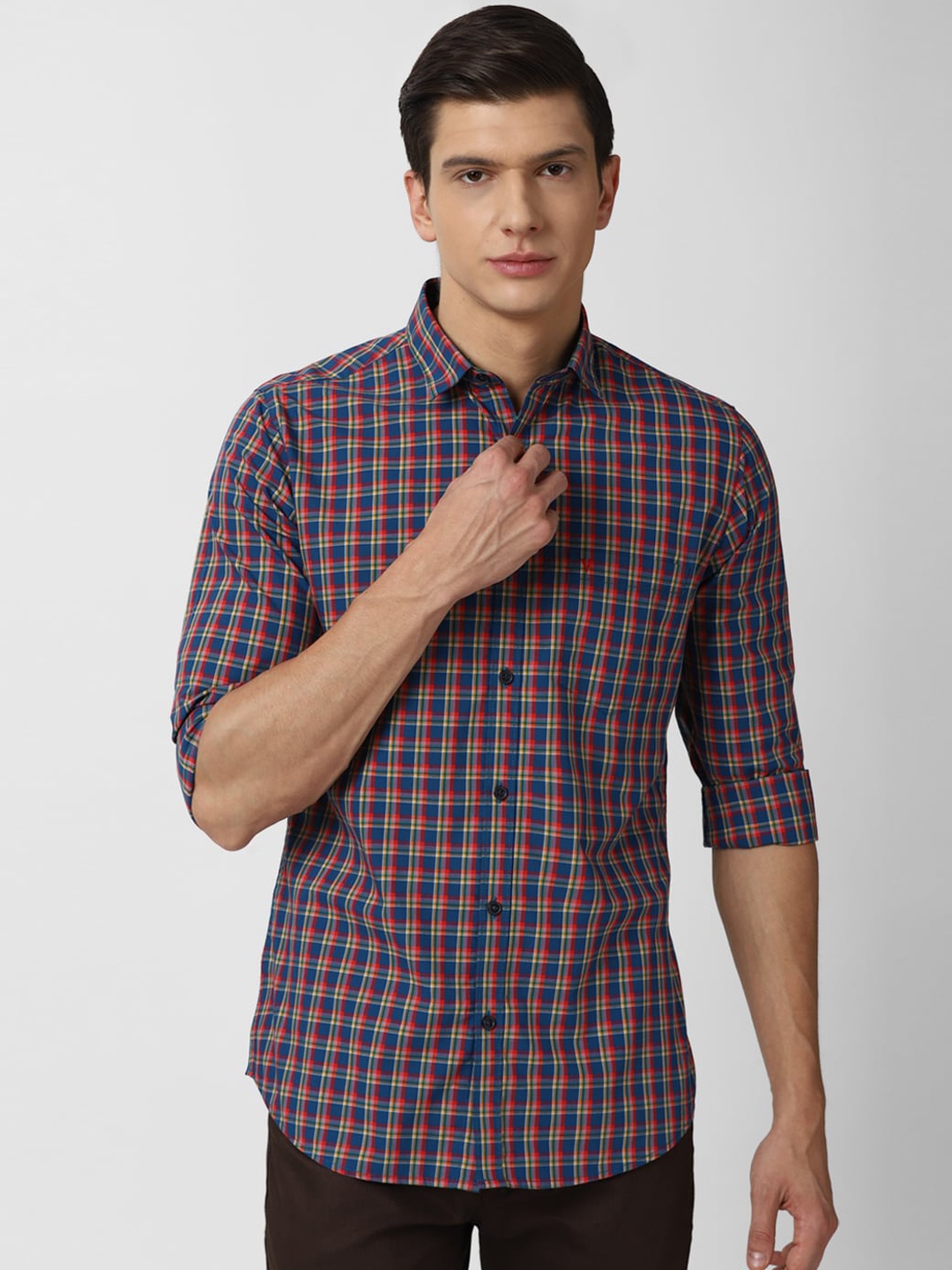 

Van Heusen Sport Men Multicoloured Slim Fit Checked Casual Shirt, Multi