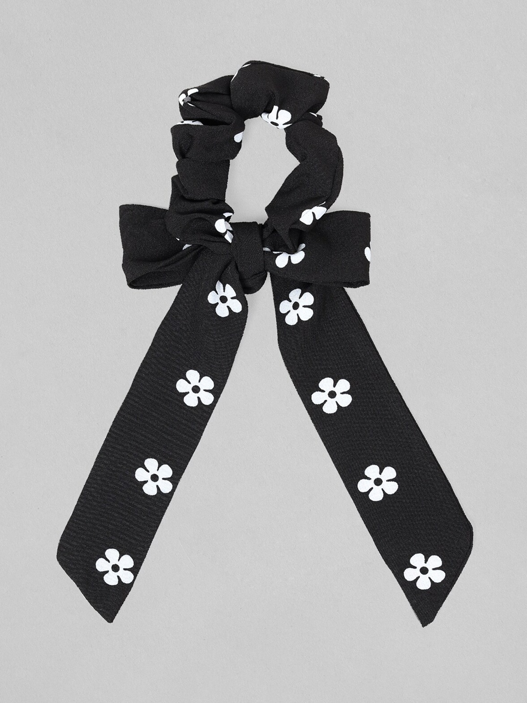 

Rubans Women Black & White Floral Print Scrunchie with Knot Detail