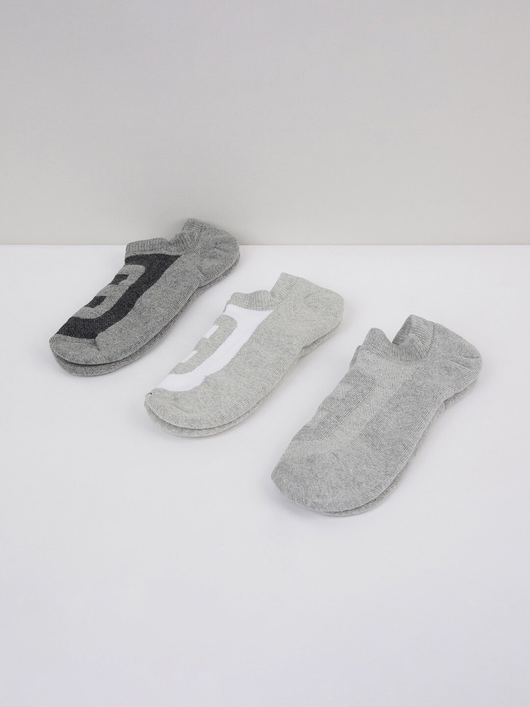 

max Boys Pack of 3 Assorted Ankle Length Socks, Multi