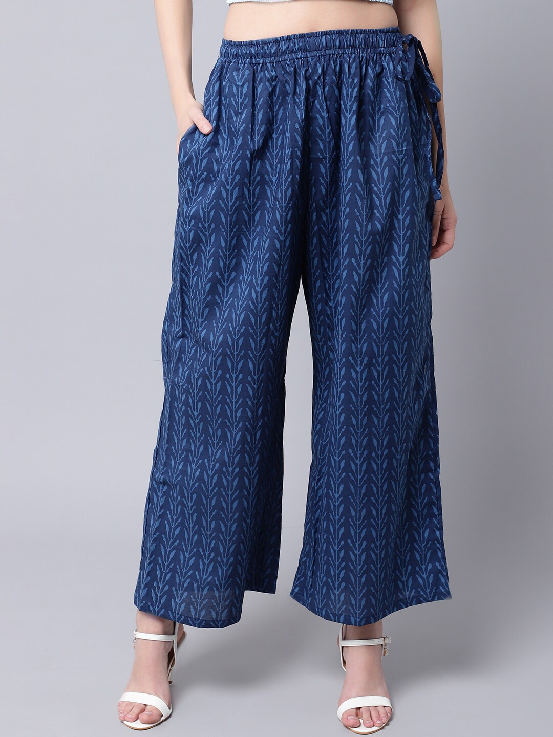 

TAG 7 Women Blue Floral Printed Ethnic Palazzos