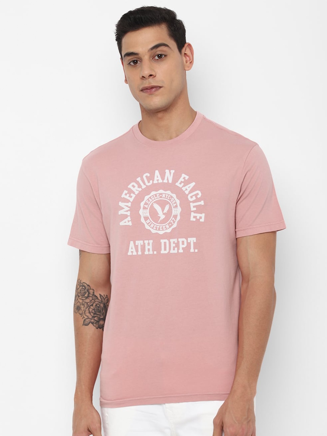 

AMERICAN EAGLE OUTFITTERS Men Pink Typography Printed T-shirt