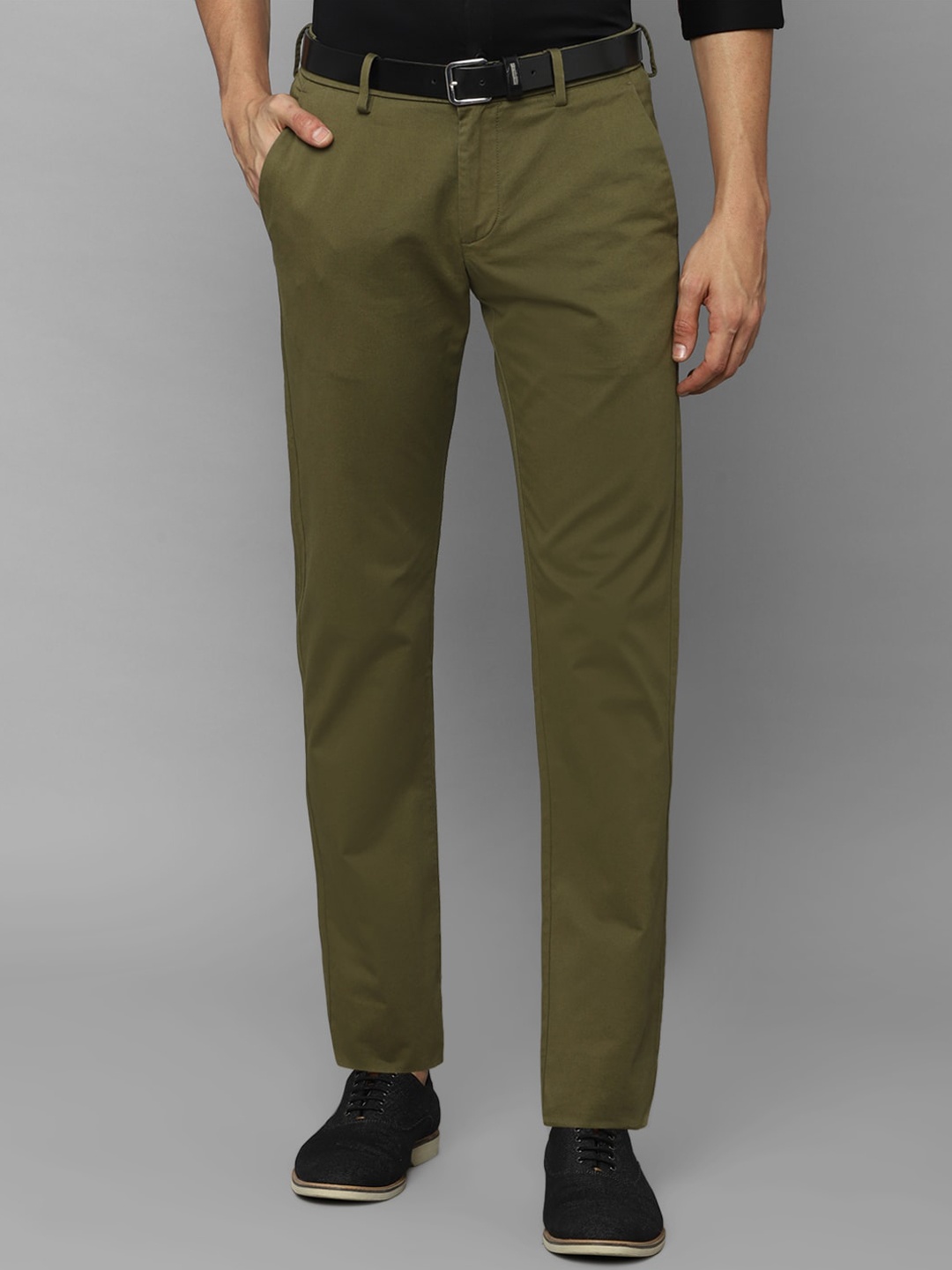 

Allen Solly Men Olive Green Slim Fit Trousers