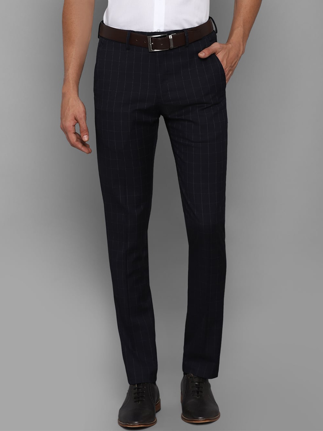 

Louis Philippe Men Black Checked Slim Fit Trousers