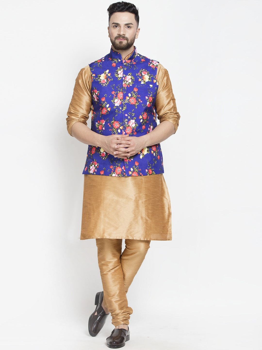 

Benstoke Men Copper-Toned Paisley Angrakha Dupion Silk Kurta with Churidar