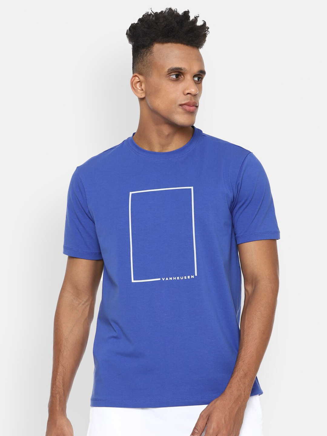 

Van Heusen Flex Men Blue Typography Printed Slim Fit T-shirt