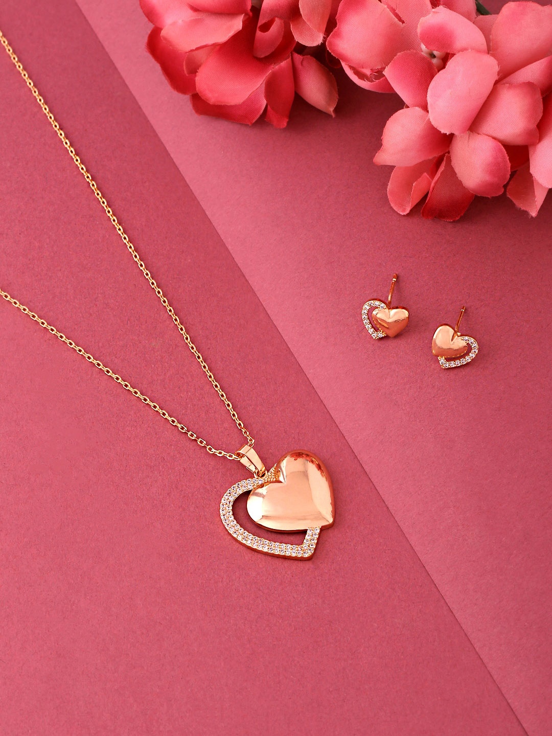 

Yellow Chimes Rose Gold-Plated White Stone Studded Pendant Set