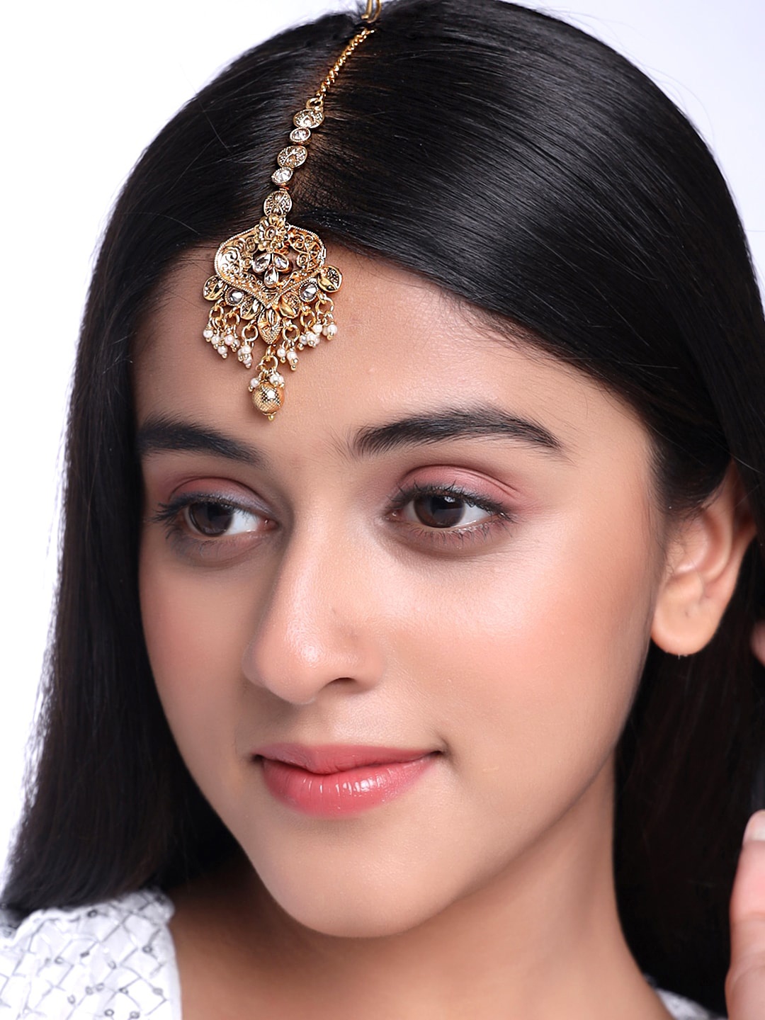 

Yellow Chimes Women Gold-Plated Pearl Drops Maang Tikka Head Jewellery