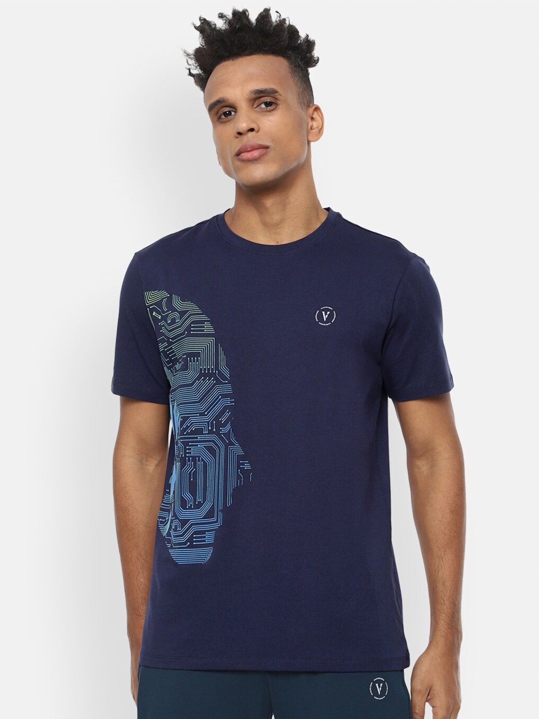 

Van Heusen Flex Men Navy Blue Typography Printed Applique Slim Fit T-shirt