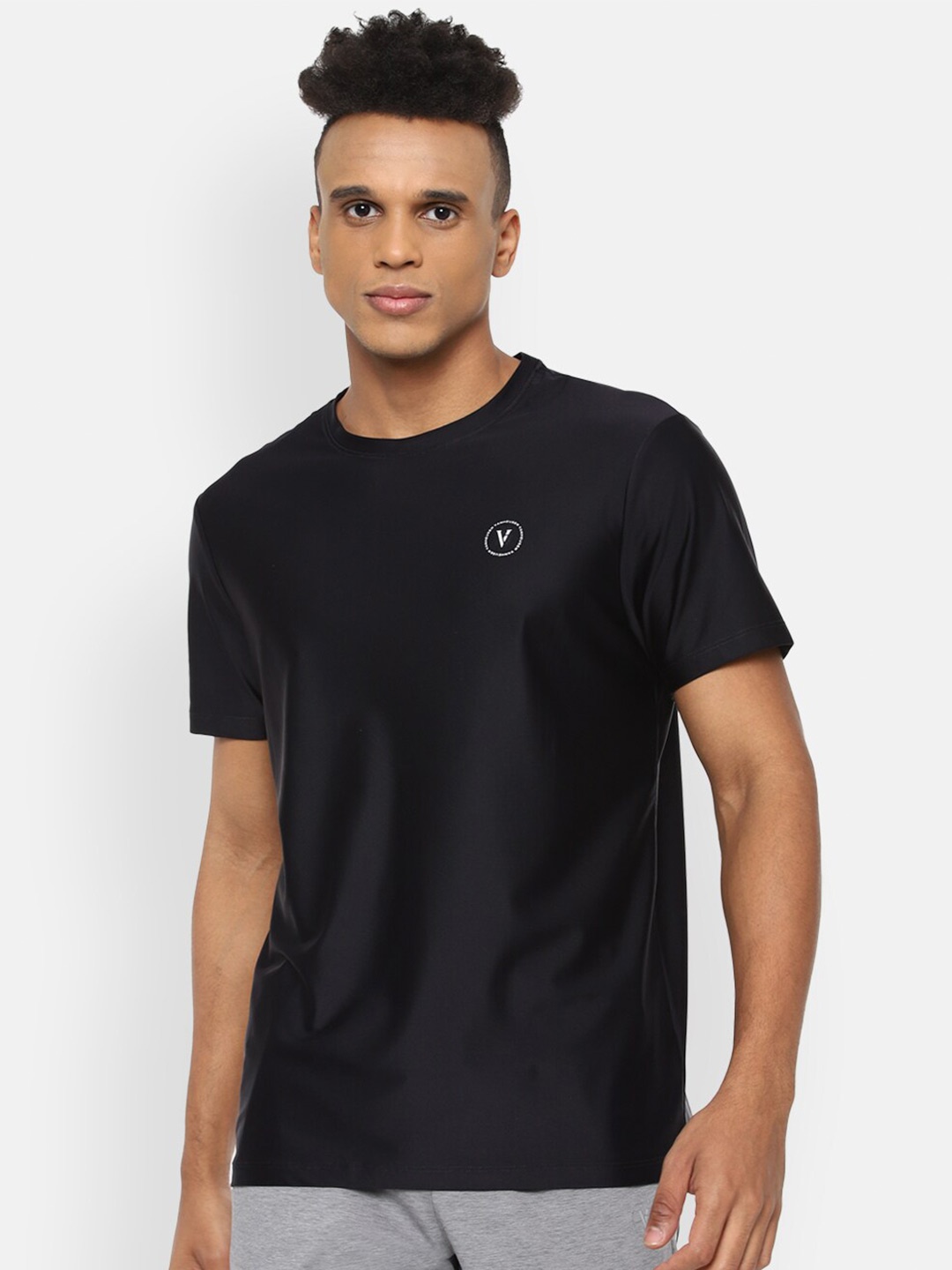 

Van Heusen Flex Men Running Applique Slim Fit T-shirt, Black