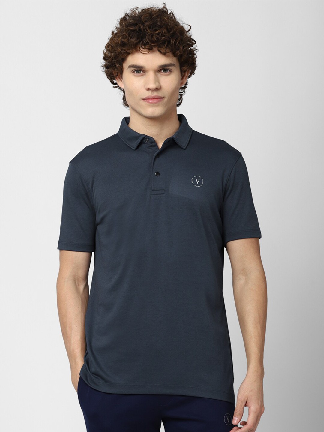 

Van Heusen Flex Men Golf Polo Collar Applique T-shirt, Navy blue