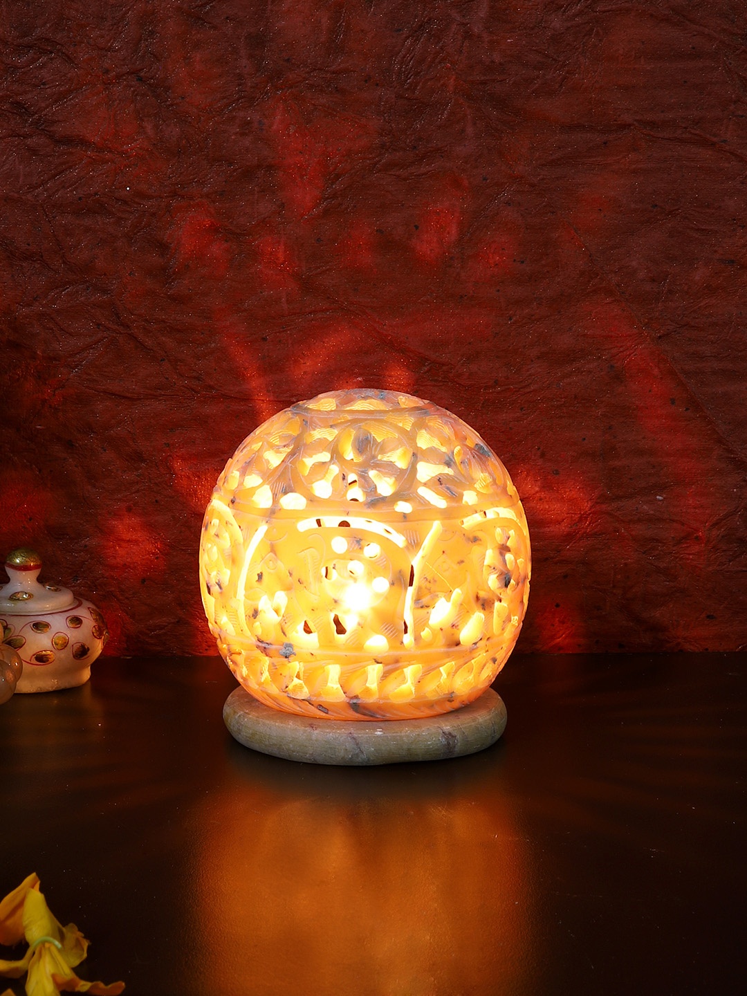 

Aapno Rajasthan White Elephant Cut work Stone Tealight Holder, Cream
