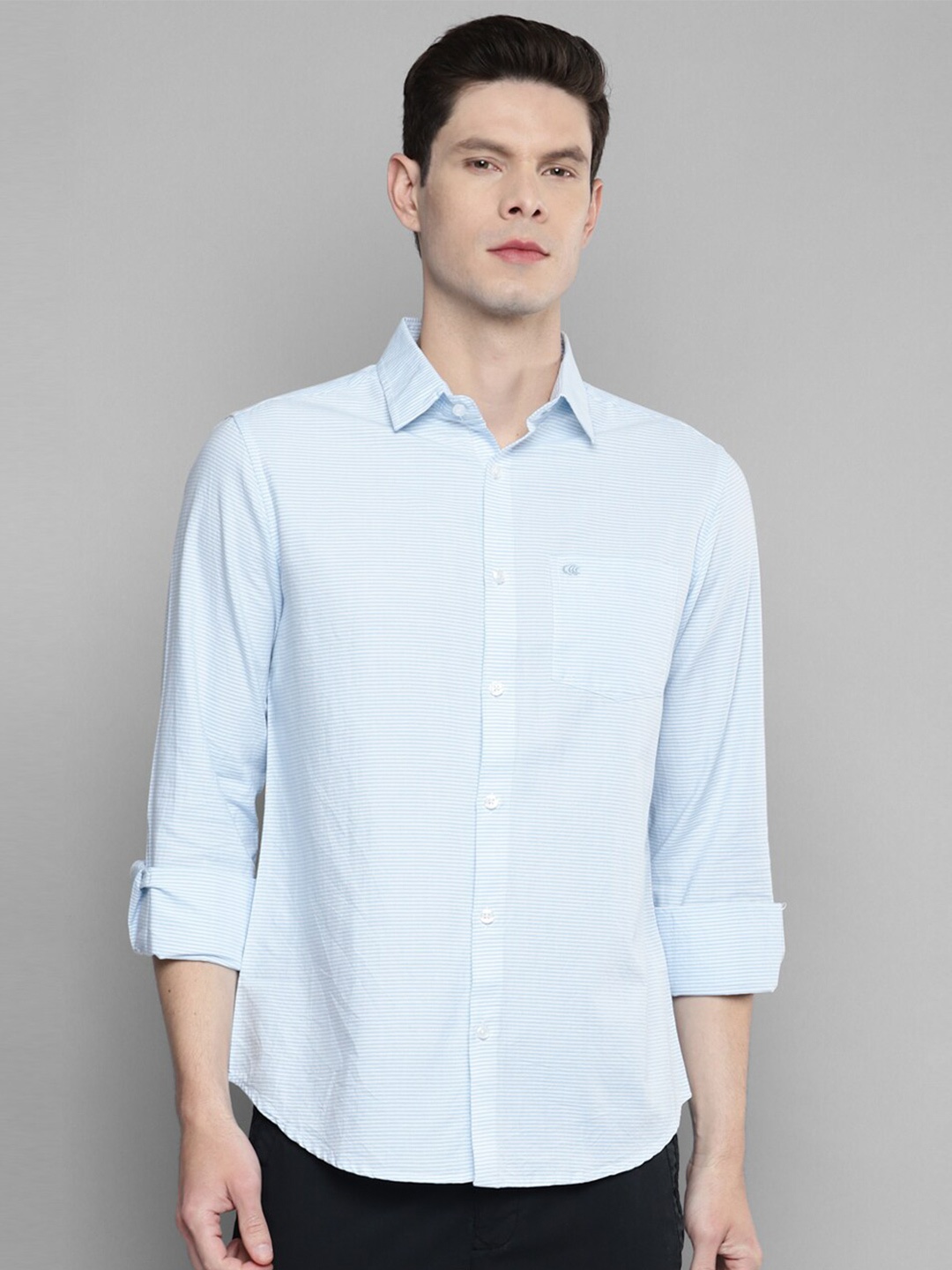 

Allen Cooper Men Blue Slim Fit Horizontal Stripes Striped Casual Shirt
