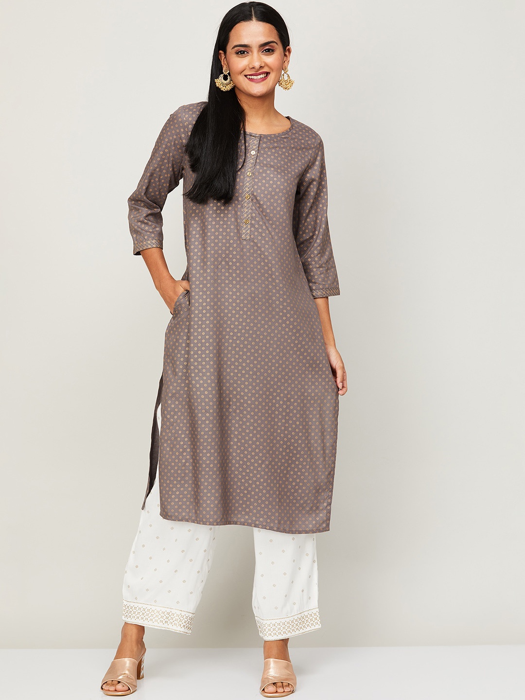 

Melange by Lifestyle Women Grey Geometric Printed Thread Work Kurta