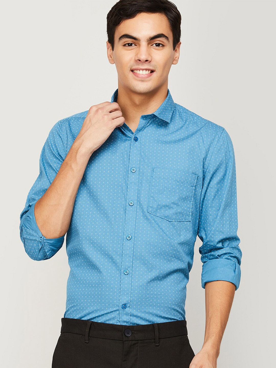 

CODE by Lifestyle Men Blue Slim Fit Printed Casual Shirt